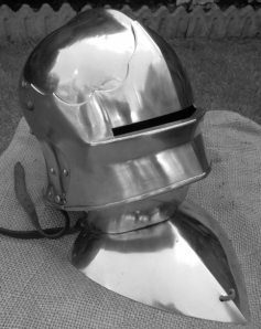 Sallet & bevor - more than a passing resemblance to a Cylon? You frakking better believe it! 